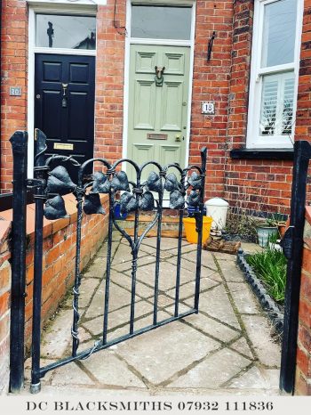 , Abbot Gate