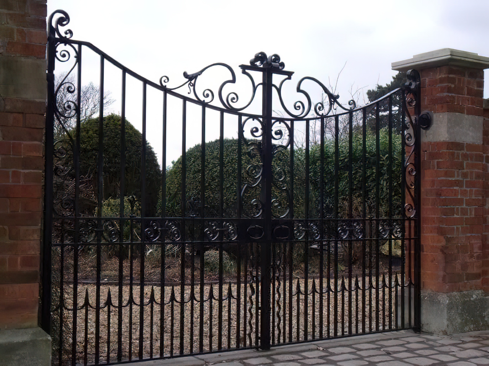 wrought iron, Home
