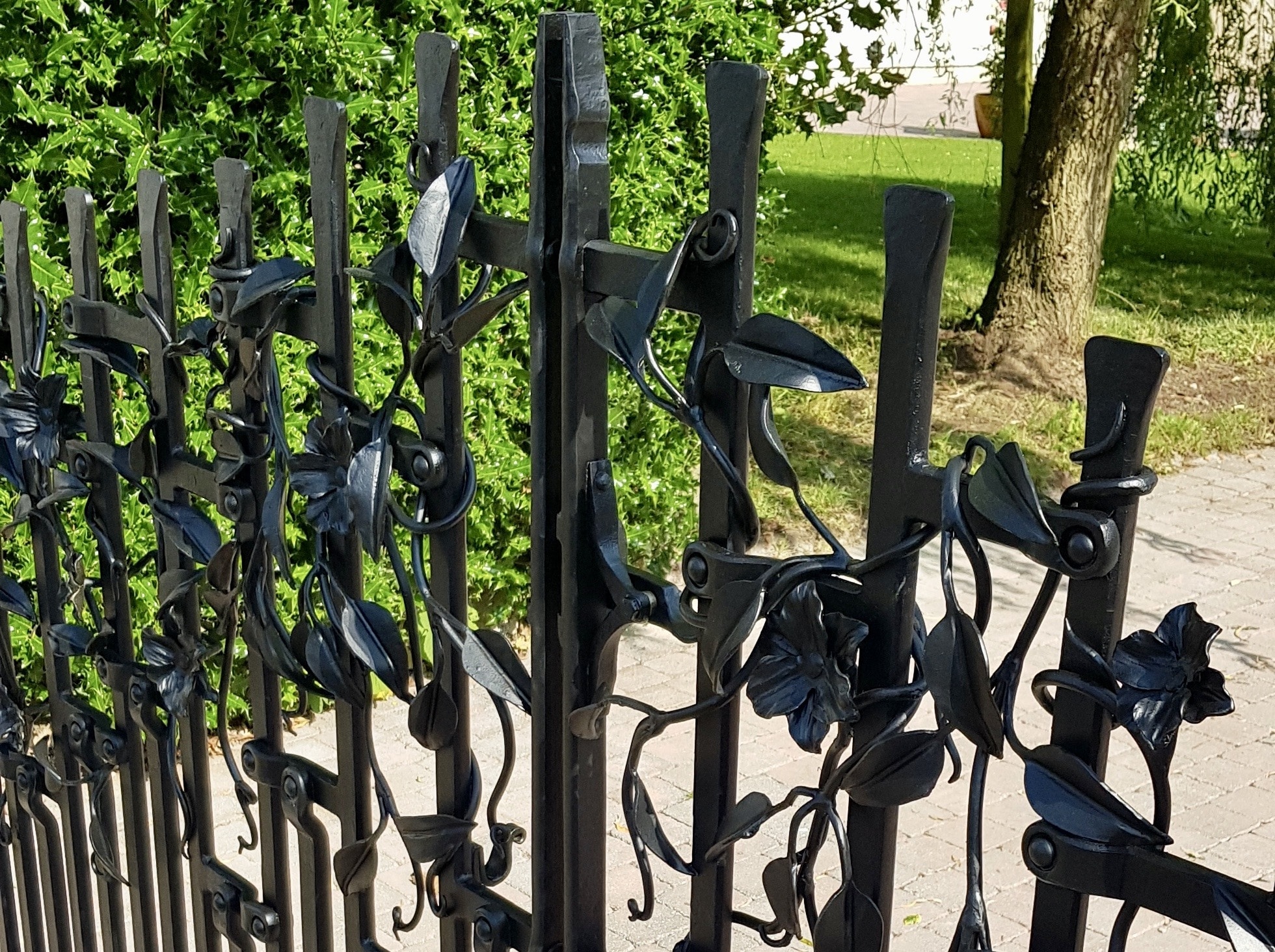 wrought iron, Home